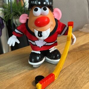 Hockey Player Toy - Red Jersey, Yellow Stick potato head